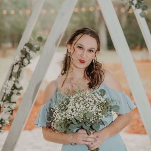 Meet your Posher, Hope